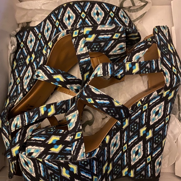 Stylish Shoes - Picture 8 of 8